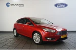 Ford Focus 1.0 Titanium Edition | Orig. NL | Navi | Clima | Cruise | Parkeersensoren Voor + Achter | Trekhaak | Voorruitverwarming |