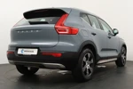 Volvo XC40 B4 Inscription | Visual Park Assist (incl. 360˚ view) | Adaptieve cruise control incl. BLIS | Panoramisch schuif-/kanteldak |