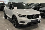 Volvo XC40 T5 Recharge R-Design | Trekhaak | 360° Camera | Adaptieve Cruise Control | Standkachel met Volvo On Call App | Stoelverwarming v