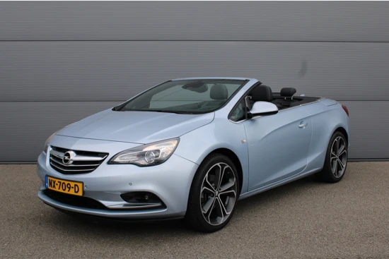 Opel Cascada 1.4 TURBO 140PK INNOVATION+ / NAVI / LEDER / CLIMA / LED / AGR / PDC / 19" LMV / CAMERA /