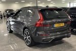 Volvo XC60 B5 Ultimate Dark | Vol! | Bowers & Wilkins | Trekhaak | Luchtvering | 360° Camera | Head-Up Display | Standkachel met Volvo On C