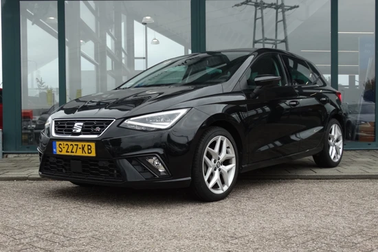 SEAT Ibiza 1.5 TSI 150PK EVO FR Business Intense | Panoramadak | Stoelverwarming | Navi |