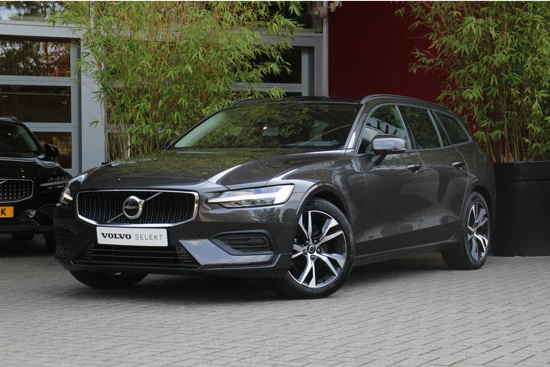 Volvo V60 2.0 B3 Essential Edition| Stuur-stoelverwarming| Trekhaak| Adaptive cruise| Dodehoeksensoren| 18 inch wielen