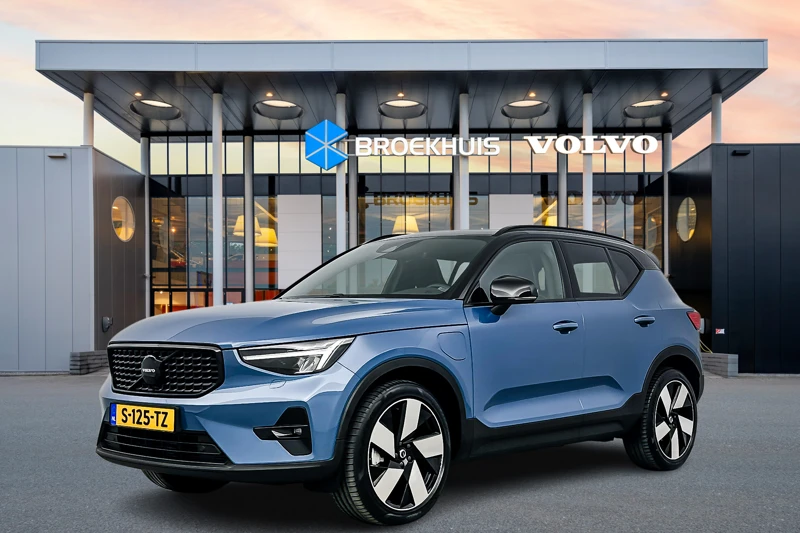 Volvo XC40 T5 Recharge Ultimate Dark | 20" | Panoramadak | Elektrische stoelen| Getint glas | Adaptieve cruise | BLIS | Stoel- stuurverwarm