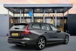 Volvo V60 B4 Plus Dark | Trekhaak | Elektrische stoelen | Adaptieve cruise | BLIS | Stoel- stuur- achterbankverwarming