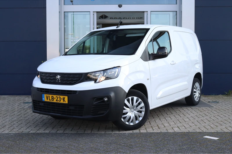 Peugeot Partner 1.5 BlueHDi 130pk 650kg 3-zits | Camera | Cruise Control | Navi | Carplay | Climate Control