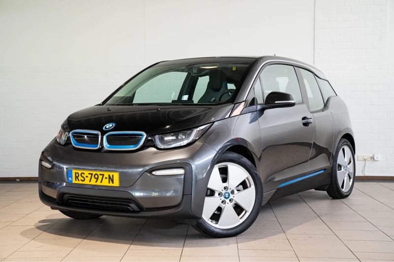 BMW i3 iPerformance 94Ah 33 kWh | Navigatie | Parkeersensoren | Lichtmetalen velgen |