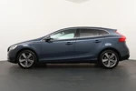 Volvo V40 T3 Inscription | Adaptieve cruise control incl. BLIS | Panoramadak | Lane assist | Stoelverwarming |