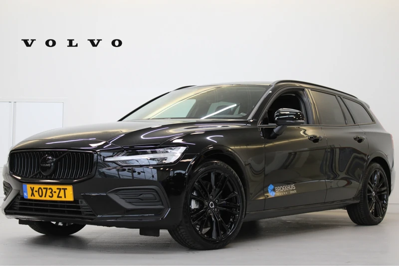 Volvo V60 B3 163PK Essential | Black Pack | Blis | Pilot Assist | 19'' | Getint Glas | Stoelverw