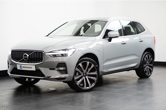 Volvo XC60 T6 350PK AWD Ultra Bright | Gelam Glas | Luchtvering | 360º view | HUD | Alarm |