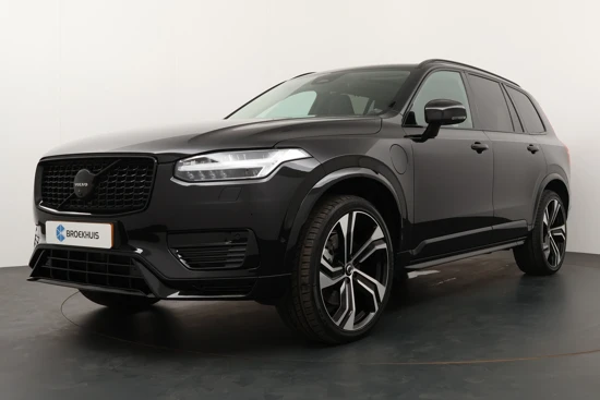 Volvo XC90 T8 AWD Ultimate Dark | Semi elektrische trekhaak | Luchtvering | Head-Up Display | Stoel & stuurwielverwarming |