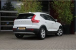 Volvo XC40 T2 Automaat Business Pro | Adaptive Cruise | BLIS | Trekhaak | Camera | Keyless