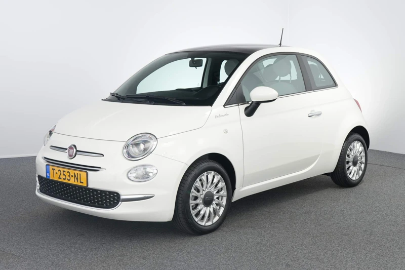 Fiat 500 1.0 Hybrid Dolcevita | Cruise | Clima | Panorama dak | Lichtmetalen velgen | Apple Carplay/ Android