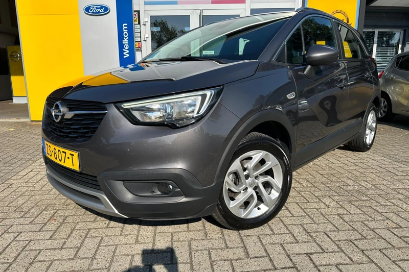 Opel Crossland X Innovation 1.2 110PK| NAVIGATIE| DAB| CRUISE CONTROL| BLUETOOTH| KEYLESS| PARKEERSENSOREN|