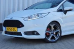 Ford Fiesta 1.6 ST2 183PK 6 Versn. Recaro | 17"LMV | Clima | Camera