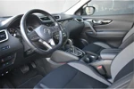 Nissan QASHQAI 1.3 DIG-T N-Connecta 160pk Automaat | Panoramadak | Stoelverwarming | Navigatie | Voorruitverwarming | Climate Control | Achteru