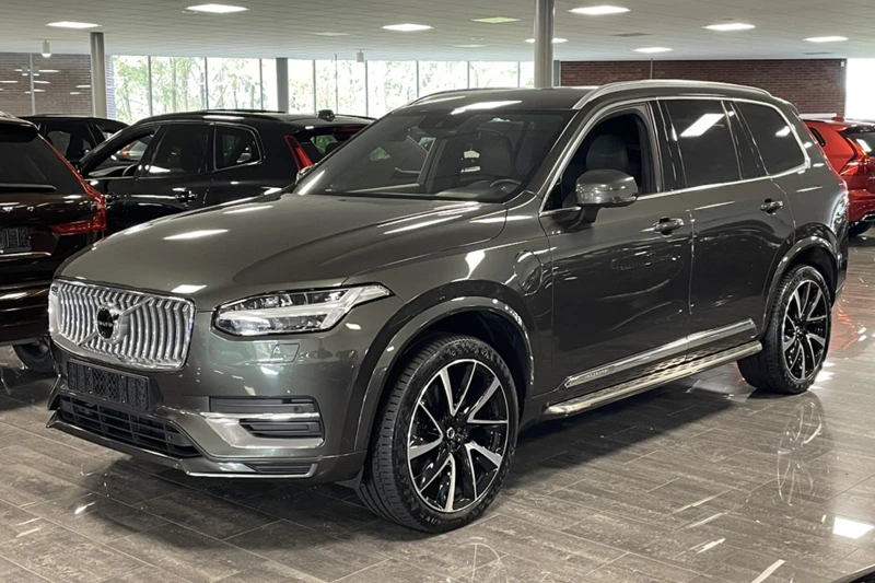 Volvo XC90 T8 AWD Recharge Inscription | Trekhaak | 360° Camera | Harman Kardon | Adaptieve Cruise Control | 21 Inch | Runningboards zijkan