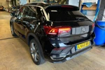 Volkswagen T-Roc 1.5 TSI 150 pk Sport Business R DSG | Panoramadak | Camera | Navigatie | LED |