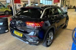 Volkswagen T-Roc 1.5 TSI 150 pk Sport Business R DSG | Panoramadak | Camera | Navigatie | LED |