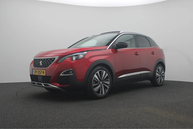 Peugeot 3008 1.6 PureTech GT Line 180PK | Automaat | Leder | Navi | Cruise | Clima | Panorama schuif-/ kantel dak | 1500KG trekgewicht |