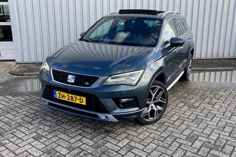 SEAT Ateca 1.5 TSI 150pk FR Business Intense DSG/AUT | Panorama dak | 1e eigenaar | 100% dealeronderhouden | App connect | Park assist | DA