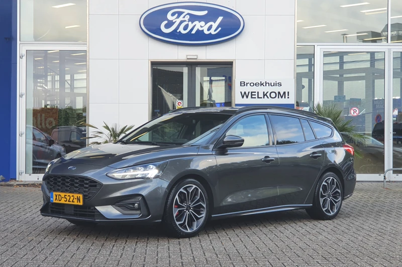 Ford Focus Wagon 1.0 EcoB 125PK ST Line Full-LED | Adapt.Cruise | Camera | B&O | 18 Inch LMV