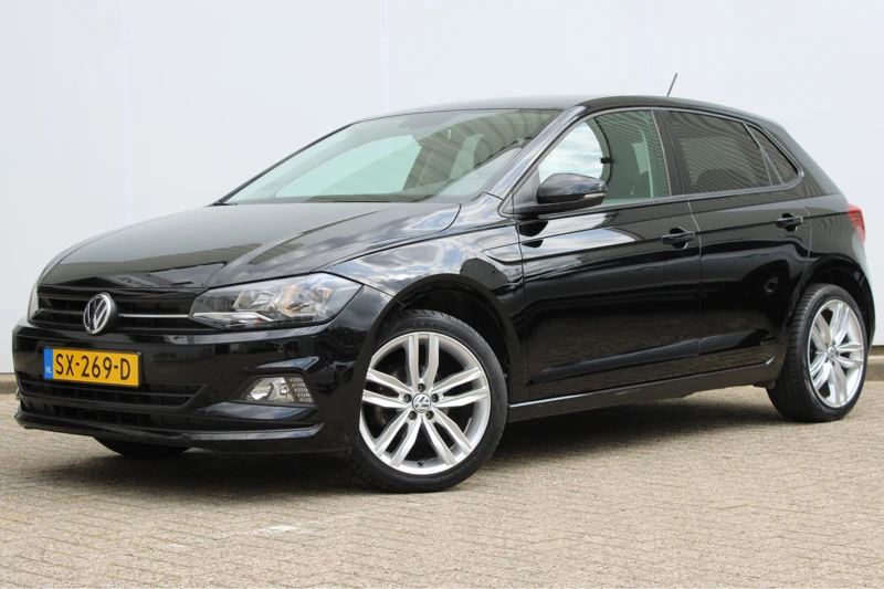 Volkswagen Polo 1.0 TSI 95PK Comfortline | Trekhaak | 17'' LMV | Navigatie | App-Connect | Airco | Parkeersensoren v+a | ACC