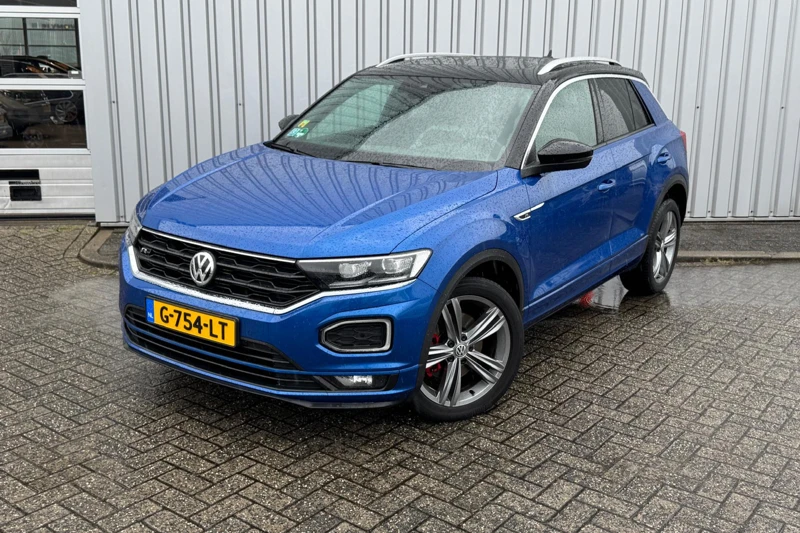 Volkswagen T-Roc 1.5 TSI 150pk DSG/AUT Sport Business R | Adaptief cruise control | Navigatie | Panorama dak | Camera achter | Keyless | Stoelver