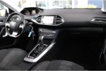 Peugeot 308 1.2 PureTech Allure | Trekhaak | Pano | Cruise Control | Camera | Navi