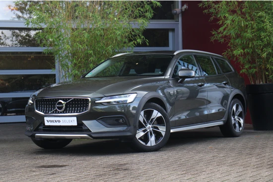 Volvo V60 Cross Country 2.0 T5 AWD