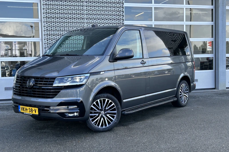 Volkswagen Transporter 150PK DSG | Bulli | Full Options | Lederen Bekleding | Camera | Black Pakket | Direct Beschikbaar