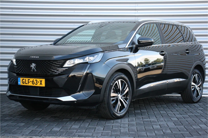 Peugeot 5008 1.6 PURETECH 180PK 7-ZITS GT PACK AUTOMAAT / NAVI / CLIMA / PDC / 18" LMV / CAMERA / KEYLESS / FULL-LED / ALCANTARA / ADAPT. CRU