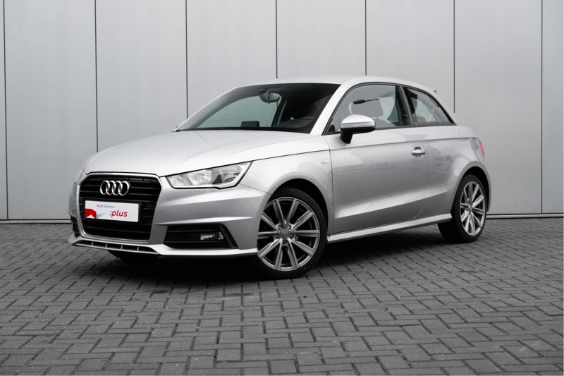 Audi A1 1.0 TFSI Advance | S Line Exterieur | Cruise control | Navigatie | Airco | Parkeerhulp achter | 17" LM |