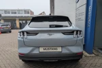 Ford Mustang Mach-E Standard RWD 75 kWh | Carplay | Camera | Voorruitverw. | *Direct leverbaar