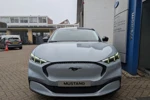 Ford Mustang Mach-E Standard RWD 75 kWh | Carplay | Camera | Voorruitverw. | *Direct leverbaar