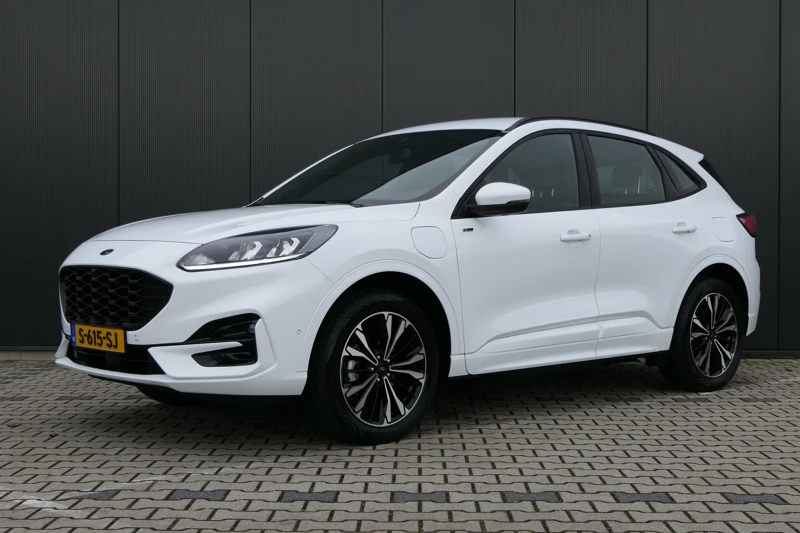 Ford Kuga 2.5 PHEV ST-Line | 19 Inch | Winterpack | Adaptive Cruise | Wegklapbare Trekhaak | Camera voor + achter