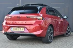 Opel Astra 1.2 Turbo Hybrid Ultimate DEMO-DEAL! | Schuif-/Kanteldak | Alcantara | 360 Camera | Adaptive Cruise | Stuur/Stoelverwarming | LE | Afwijkende dakkleur | Alcantara bekleding | Apple Carplay/Android Auto|telefoonintegratie premium