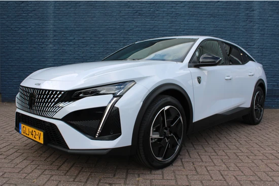 Peugeot 408 1.2 Hybrid 136pk e-DCS6 GT | Automaat | Navigatie | Camera | Mild HYbrid | Apple carplay |