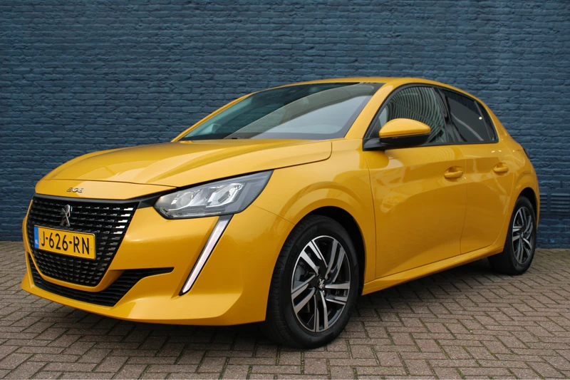 Peugeot 208 5drs 1.2 PureTech 100pk Allure | Navigatie | Apple Carplay | 3D Instrumenetenpaneel |