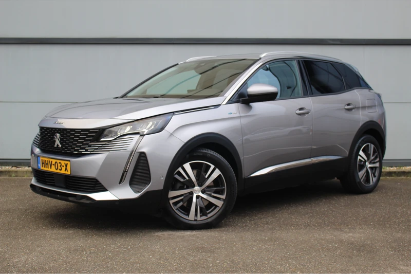 Peugeot 3008 1.6 HYbrid 225 Allure | Camera | LED | Cruise | Navi | PDC V+A | 18" LMV | Keyless | | Camera | LED | Cruise | Navi | PDC V+A | 18" LMV | Keyless |