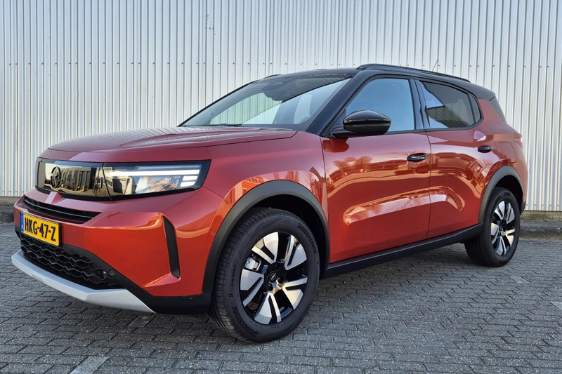 Opel Frontera Electric | GS | 44 kWh 113PK | 305KM Actieradius (WLTP) | Achteruitrijcamera | Parkeersensoren voor & achter | Achterbank in delen neerklapbaar | Achteruitrijcamera | Armsteun voor