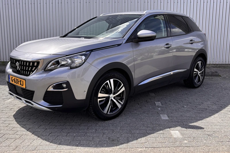 Peugeot 3008 1.2 PureTech 130 PK | Trekhaak | Navigatie | Camera | Keyless | Metallic | | Achteruitrijcamera | Chroom delen exterieur | Cruise control