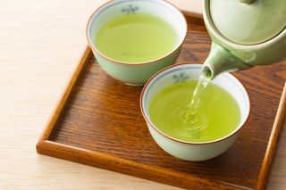 色も味わいも多種多様！お取り寄せできる日本茶15選のサムネイル画像