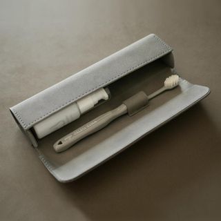 携帯用歯ブラシのおすすめ人気25品。おしゃれ/コンパクト/コップ付きなどの逸品をご紹介のサムネイル画像