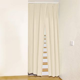 玄関カーテンのおすすめ人気16品！防寒/目隠しにぴったりなおしゃれ・かわいいカーテンをご紹介のサムネイル画像