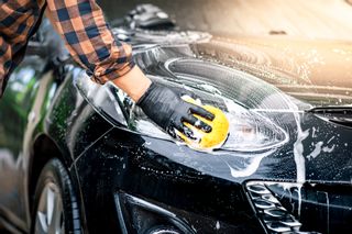 カーシャンプーのおすすめ人気25品（2025年）。プロ仕様/コーティング車対応/撥水剤入りなどの最強アイテムを紹介のサムネイル画像