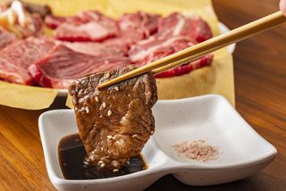 焼肉セットのお取り寄せおすすめ人気16品(2024年)。安くコスパいい/ギフトに最適な高級品を紹介のサムネイル画像