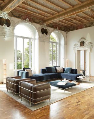 カッシーナのおすすめソファ18点。イタリアの高級人気家具から選ぶこだわりの逸品のサムネイル画像