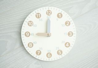 知育時計のおすすめ人気16良品。壁掛け/置き型のシンプルなものからおしゃれなものまでご紹介のサムネイル画像