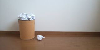 一人暮らし用ゴミ箱のおすすめ人気16品!キッチン用/生ゴミ向け/フタ付きなど便利アイテムをご紹介のサムネイル画像